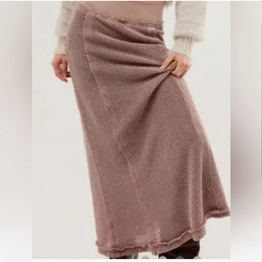 Incredible cotton mesh with full lining Free People skirt in grey NWOT! - Picture 12 of 12